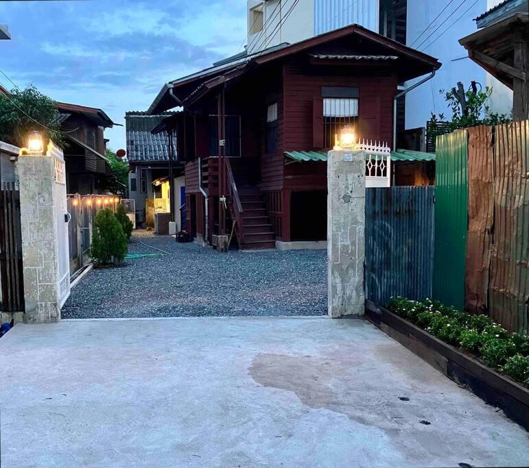 Grandma'S House Villa Chiang Mai Exterior foto